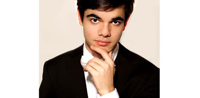 Francuski pijanista otvara ciklus „Laureati međunarodnih takmičenja“ u KIC-u Francuski pijanista otvara ciklus „Laureati međunarodnih takmičenja“ u KIC-u