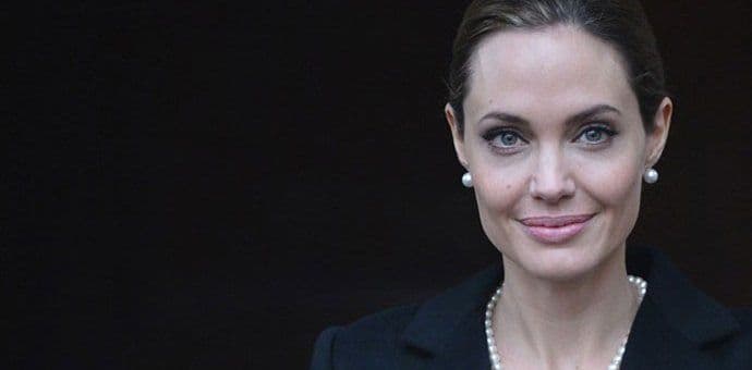 Anđelina Džoli: Dugo mi je trebalo da nađem pravog muškarca Anđelina Džoli: Dugo mi je trebalo da nađem pravog muškarca