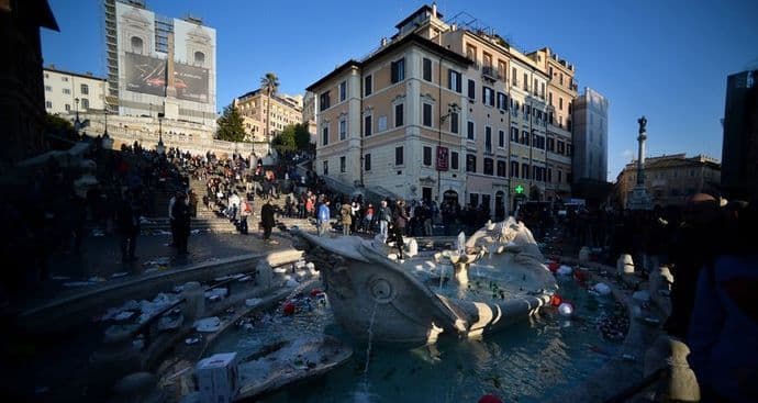 Rim traži odštetu od Holandije zbog Fejenordovih huligana Rim traži odštetu od Holandije zbog Fejenordovih huligana