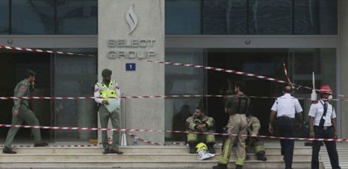 Stotine ljudi evakuisano zbog požara u jednoj od najviših zgrada na svijetu Stotine ljudi evakuisano zbog požara u jednoj od najviših zgrada na svijetu