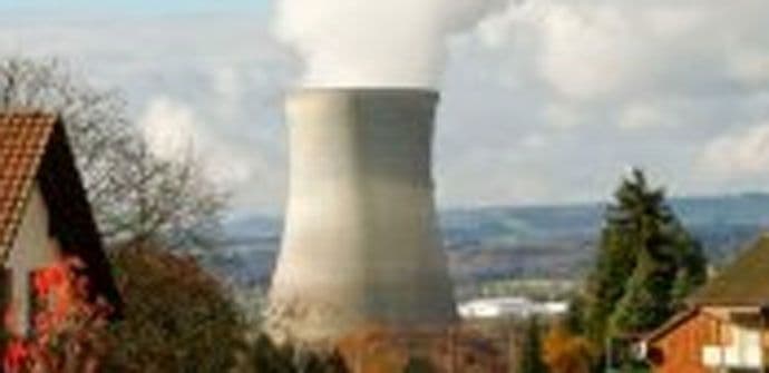 Evropa preispituje ugovor Mađarske i Rusije o dogradnji nuklearke Evropa preispituje ugovor Mađarske i Rusije o dogradnji nuklearke