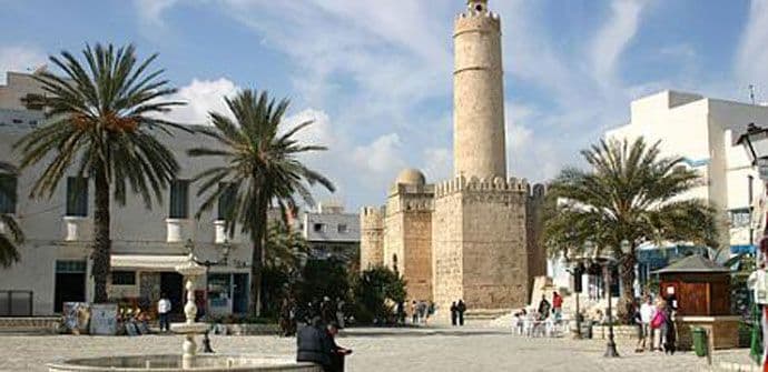 U Tunisu uhapšeno 100 ekstremista U Tunisu uhapšeno 100 ekstremista