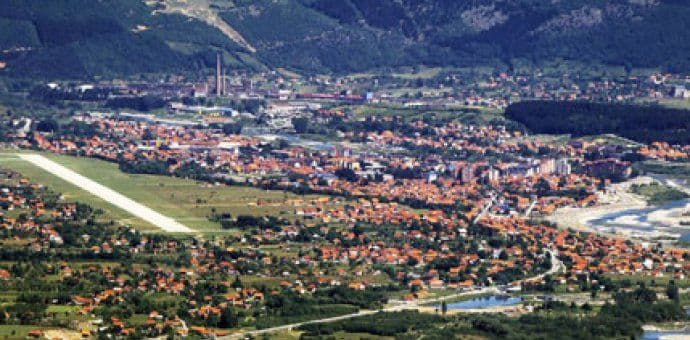 Budi odgovoran: Donacija za obnovu sportsko-rekreativnih terena u Beranama Budi odgovoran: Donacija za obnovu sportsko-rekreativnih terena u Beranama