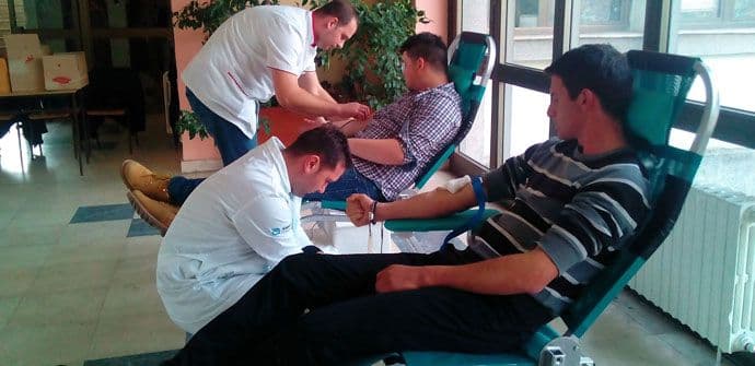 Studenti Biotehničkog fakulteta organizovali akciju dobrovoljnog davanja krvi Studenti Biotehničkog fakulteta organizovali akciju dobrovoljnog davanja krvi