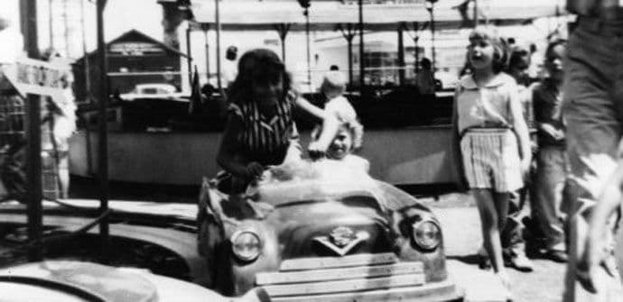 Zabavni park koji je mladog Volta inspirisao da napravi Diznilend (VIDEO) Zabavni park koji je mladog Volta inspirisao da napravi Diznilend (VIDEO)