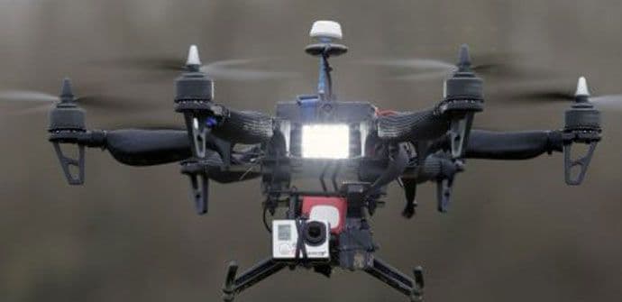 Uhapšeni novinari Al Džazire zbog dronova nad Parizom Uhapšeni novinari Al Džazire zbog dronova nad Parizom