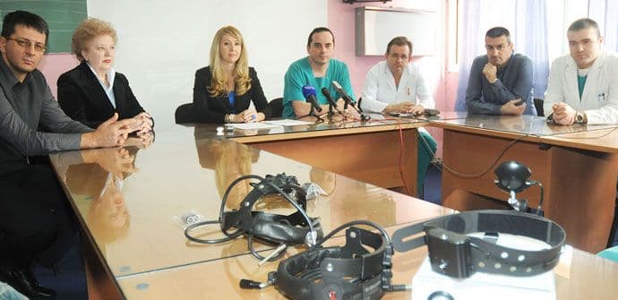 Zaposleni CKB-a donira čeona svijetla Odjeljenju ORL Instituta za bolesti djece Zaposleni CKB-a donira čeona svijetla Odjeljenju ORL Instituta za bolesti djece