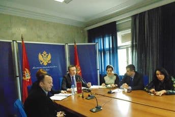 Zemljotres izazvao uznemirenost građana, nije bilo većih posljedica Zemljotres izazvao uznemirenost građana, nije bilo većih posljedica