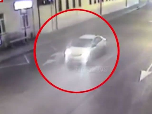 Objavljen snimak automobila ubica Nemcova Objavljen snimak automobila ubica Nemcova