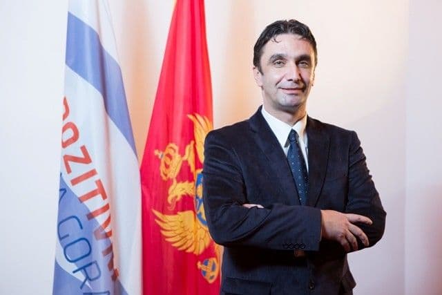 BABOVIĆ: "Zdravstvenom sistemu nametnuta improvizacija" BABOVIĆ: "Zdravstvenom sistemu nametnuta improvizacija"