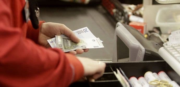 Žene u EU zarađuju 16,4 odsto manje od muškaraca Žene u EU zarađuju 16,4 odsto manje od muškaraca