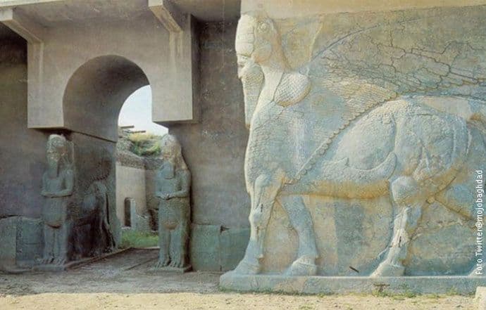 Džihadisti uništili drevni asirski grad u Iraku Džihadisti uništili drevni asirski grad u Iraku