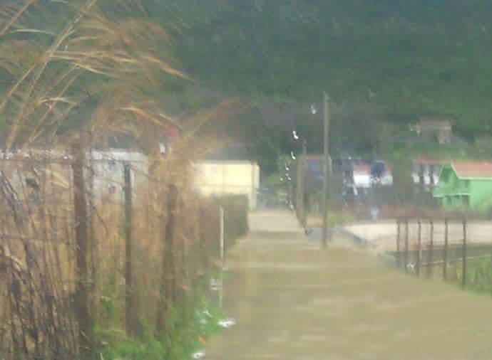 Poplave u Grblju zbog zatrpanih kanala, za koje se zna ko ih je zatrpao… Poplave u Grblju zbog zatrpanih kanala, za koje se zna ko ih je zatrpao…