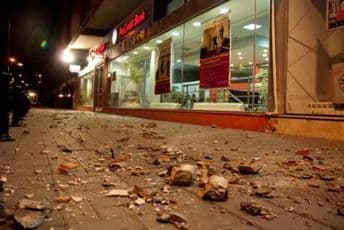 U zemljotresu koji je pogodio Srbiju oštećeno 100 kuća