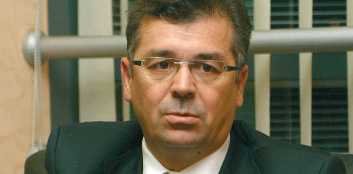 Gvozdenović pozvao mlade da se uključe u dijalog Gvozdenović pozvao mlade da se uključe u dijalog