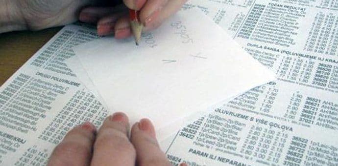 Izmjene zakona o porezu na dohodak fizičkih lica pred Ustavnim sudom Izmjene zakona o porezu na dohodak fizičkih lica pred Ustavnim sudom