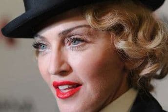 Zgrozila sve: Madona pretjerala sa ovom bizarnom navikom Zgrozila sve: Madona pretjerala sa ovom bizarnom navikom