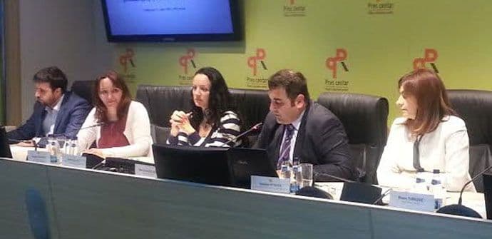 NKEI 2013-2014: Evropski pokret predstavio preporuke i zaključke NKEI 2013-2014: Evropski pokret predstavio preporuke i zaključke