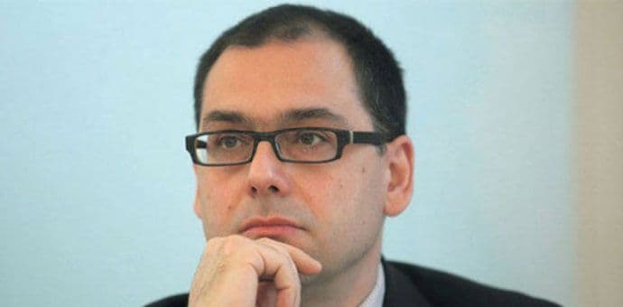 Radić: Zašto je upućen helikopter pod ovakvim uslovima? Radić: Zašto je upućen helikopter pod ovakvim uslovima?