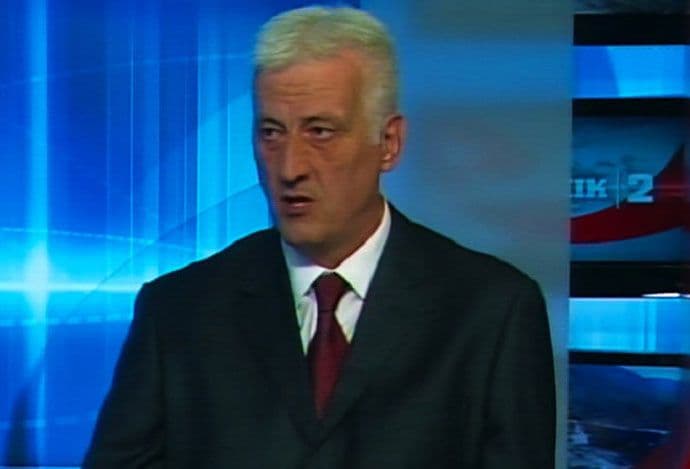 Parača najavio rekonstrukciju kompletnog puta Cetinje-Budva Parača najavio rekonstrukciju kompletnog puta Cetinje-Budva