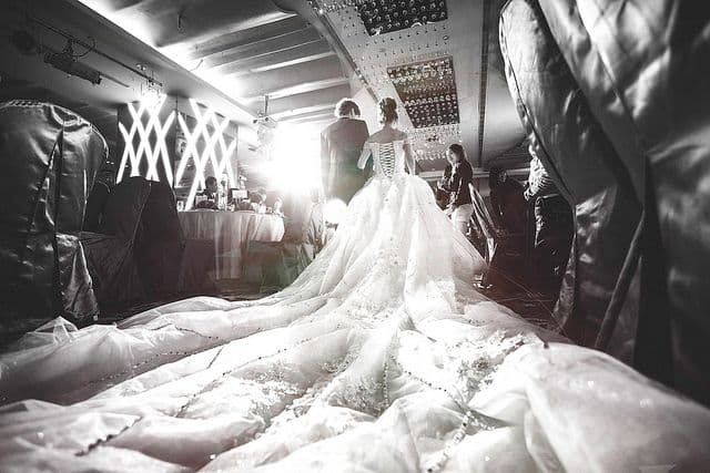 STUDIJA: Što skuplje vjenčanje, to kraći brak STUDIJA: Što skuplje vjenčanje, to kraći brak