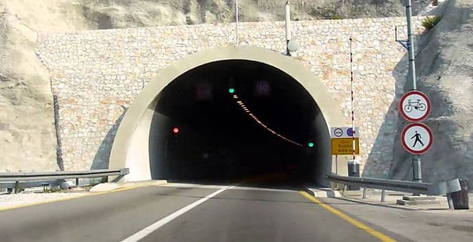 Nema bonusa, ulažu u Sozinu 582.000 eura Nema bonusa, ulažu u Sozinu 582.000 eura