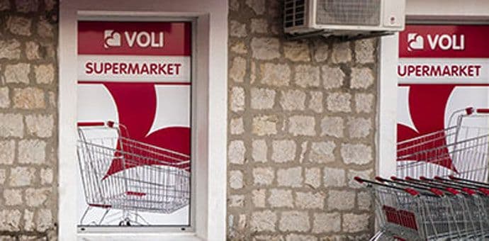 Opljačkana prodavnica “Voli” u Herceg Novom Opljačkana prodavnica “Voli” u Herceg Novom