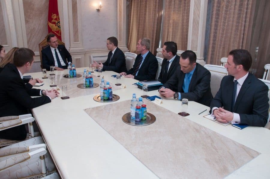 KRIVOKAPIĆ - STEFANOVIĆ: Kriminal zajednički izazov i prijetnja KRIVOKAPIĆ - STEFANOVIĆ: Kriminal zajednički izazov i prijetnja