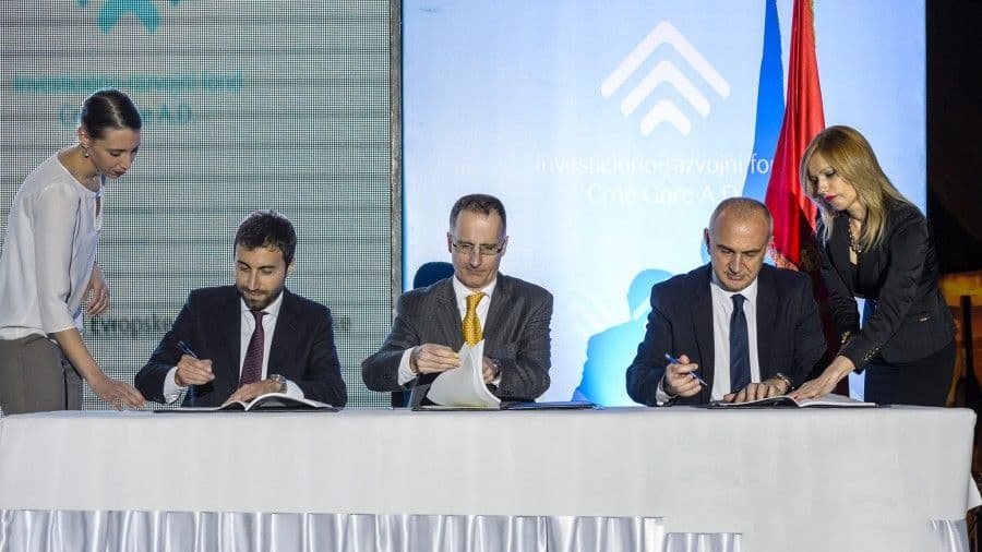 UGOVOR SA EIB: Za razvoj preduzetništva 70 miliona eura (VIDEO) UGOVOR SA EIB: Za razvoj preduzetništva 70 miliona eura (VIDEO)