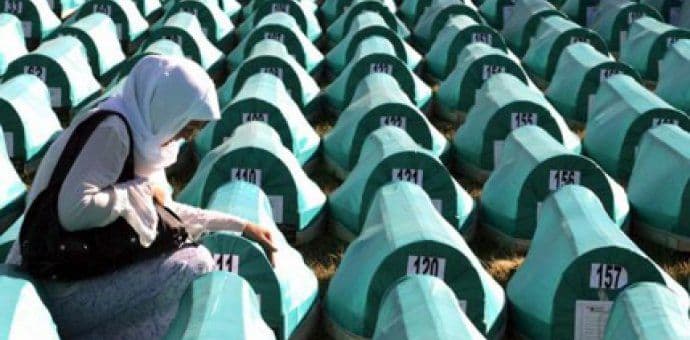 Uhapšeno sedam osoba zbog ratnih zločina u Srebrenici Uhapšeno sedam osoba zbog ratnih zločina u Srebrenici