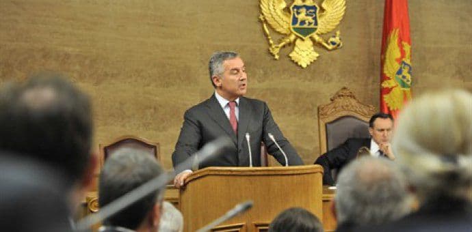 Đukanović predložio nove ministre Đukanović predložio nove ministre