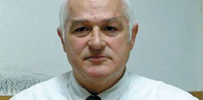 BURIĆ: Amfilohije gradi hotele i stvara loše odnose između Srba i Crnogoraca BURIĆ: Amfilohije gradi hotele i stvara loše odnose između Srba i Crnogoraca