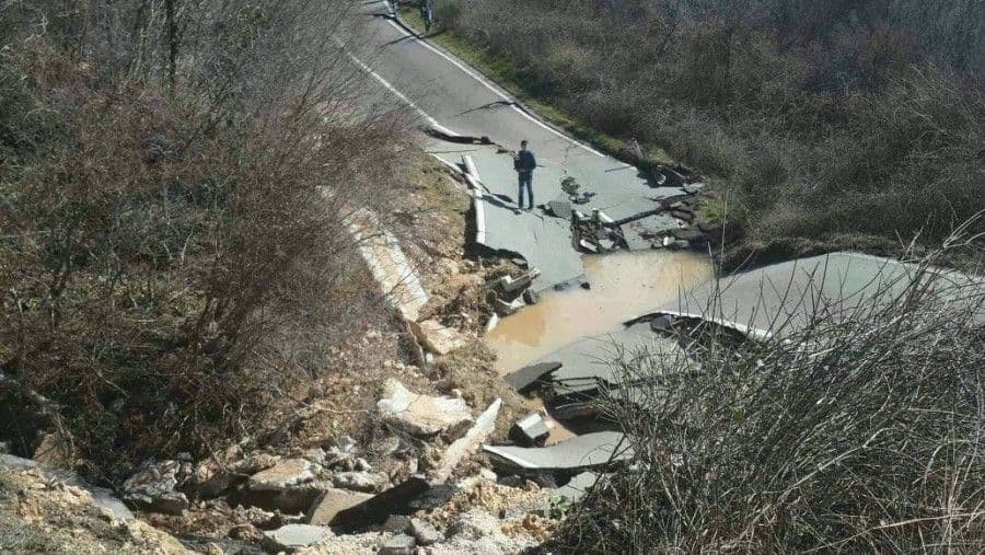 PARAČA: Od sjutra putničkim vozilima preko Markovića PARAČA: Od sjutra putničkim vozilima preko Markovića