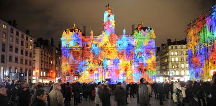 Francuska: Ukinuto skoro 150 festivala Francuska: Ukinuto skoro 150 festivala