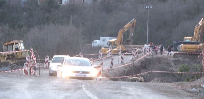 Otvoren saobraćaj na putnom pravcu Cetinje- Budva (VIDEO) Otvoren saobraćaj na putnom pravcu Cetinje- Budva (VIDEO)