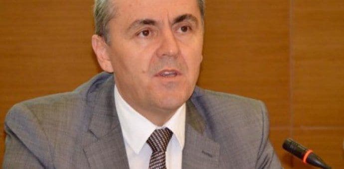 ŽUGIĆ: Samo sedam crnogorskih opština stabilno posluje ŽUGIĆ: Samo sedam crnogorskih opština stabilno posluje