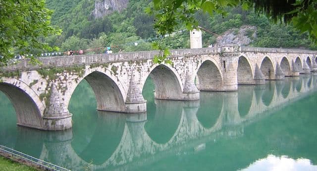 Andrej Nikolaidis: Velika carstva sporo umiru  Andrej Nikolaidis: Velika carstva sporo umiru