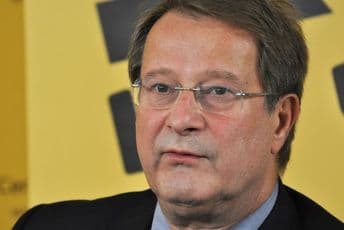 JAKŠIĆ: "Srbi ne vjeruju u egzodus Albanaca 1999. godine"
