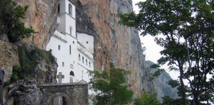 Tužilaštvo formiralo dva predmeta o Manastiru Ostrog Tužilaštvo formiralo dva predmeta o Manastiru Ostrog