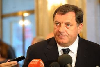DODIK: Srebrenica najveći udar srpstvu i kukavičluk