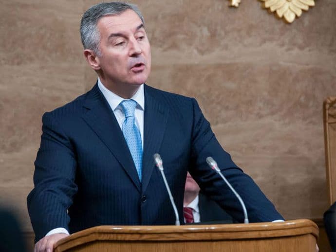 ĐUKANOVIĆ: Garancije za kredit Abu Dabi fonda formalnog karaktera ĐUKANOVIĆ: Garancije za kredit Abu Dabi fonda formalnog karaktera