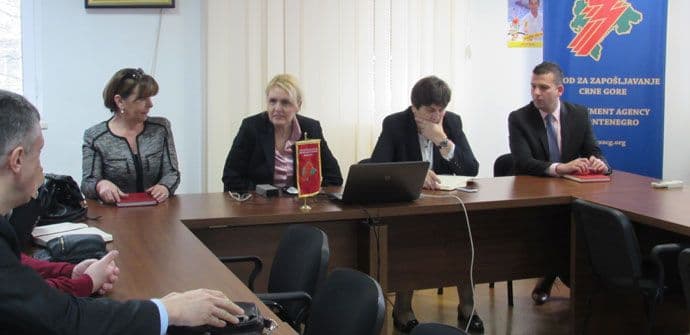 Kovačević u radnoj posjeti Zavodu za zapošljavanje i Rehabilitacionom centru na Zabjelu Kovačević u radnoj posjeti Zavodu za zapošljavanje i Rehabilitacionom centru na Zabjelu