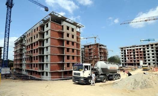 Hiljadu plus: Trećina kredita za mlade bračne parove Hiljadu plus: Trećina kredita za mlade bračne parove