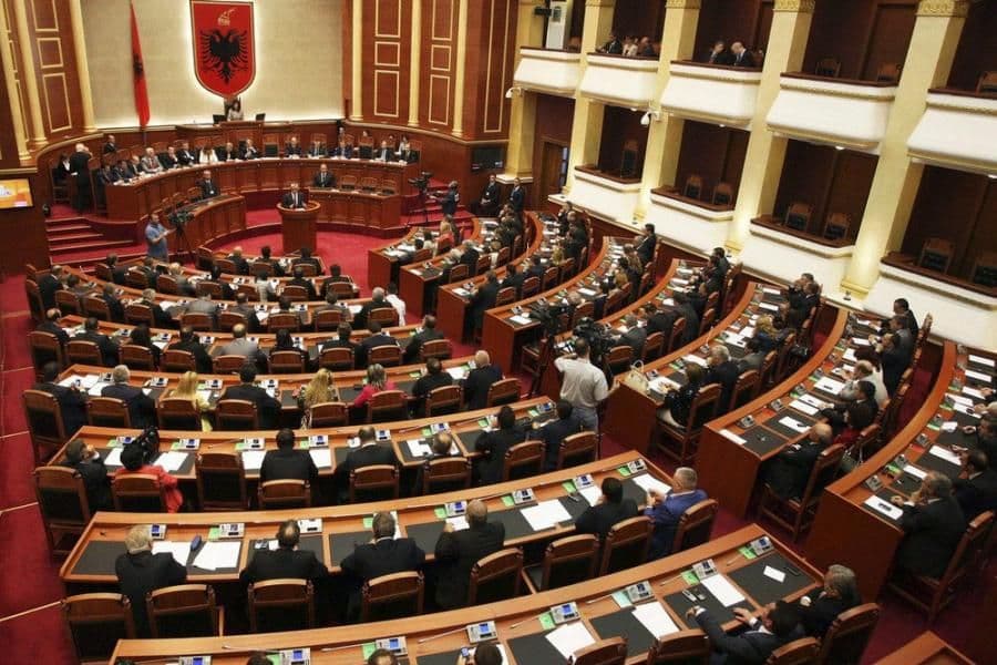 Albanija: Uhapšena dva poslanika Albanija: Uhapšena dva poslanika