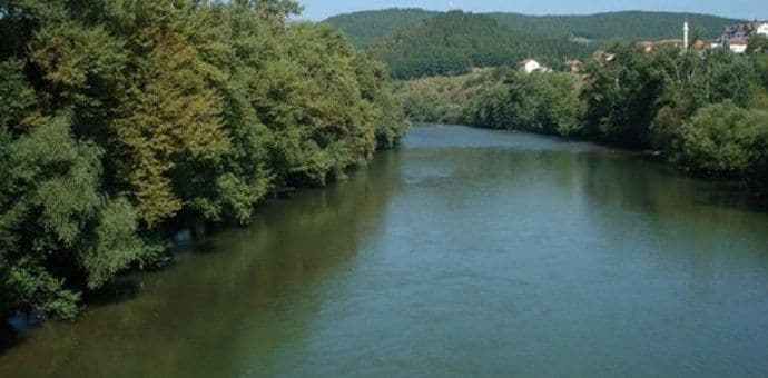 Specijalci traže vozača autobusa u Limu Specijalci traže vozača autobusa u Limu