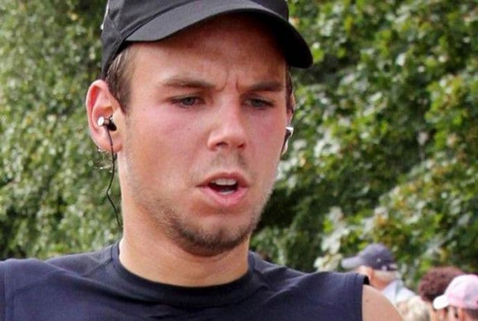 Lubic najavio djevojci da planira "spektakularan gest"? Lubic najavio djevojci da planira "spektakularan gest"?