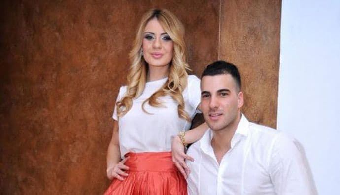 BLIC: Ceca i visoki državni funkcioneri se provode na crnogorskoj "svadbi vijeka" BLIC: Ceca i visoki državni funkcioneri se provode na crnogorskoj "svadbi vijeka"