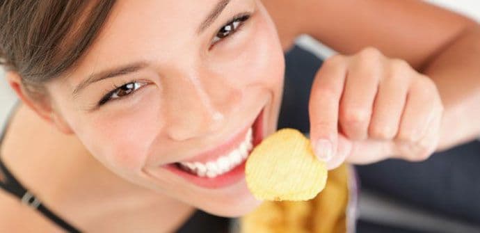 Otkriveno zašto volimo hrskavu hranu Otkriveno zašto volimo hrskavu hranu