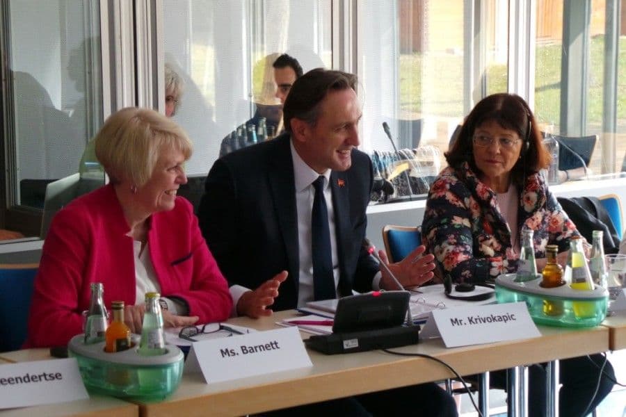 Krivokapić: Parlamenti da otvaraju dijalog Krivokapić: Parlamenti da otvaraju dijalog