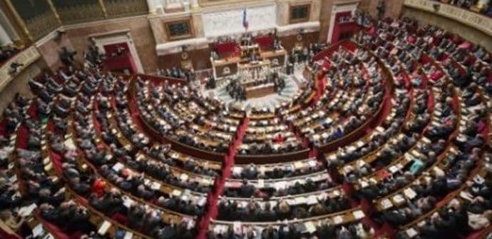 Senat Francuske odbacio zakon kojim se kažnjavaju klijenti prostitutki Senat Francuske odbacio zakon kojim se kažnjavaju klijenti prostitutki